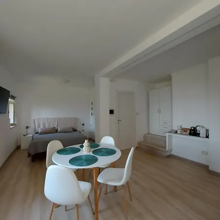 Vicolo 19 Appartement *